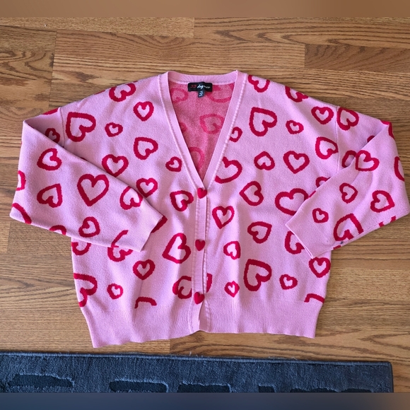 Target Pink Heart Pattern Sweater - Picture 1 of 4